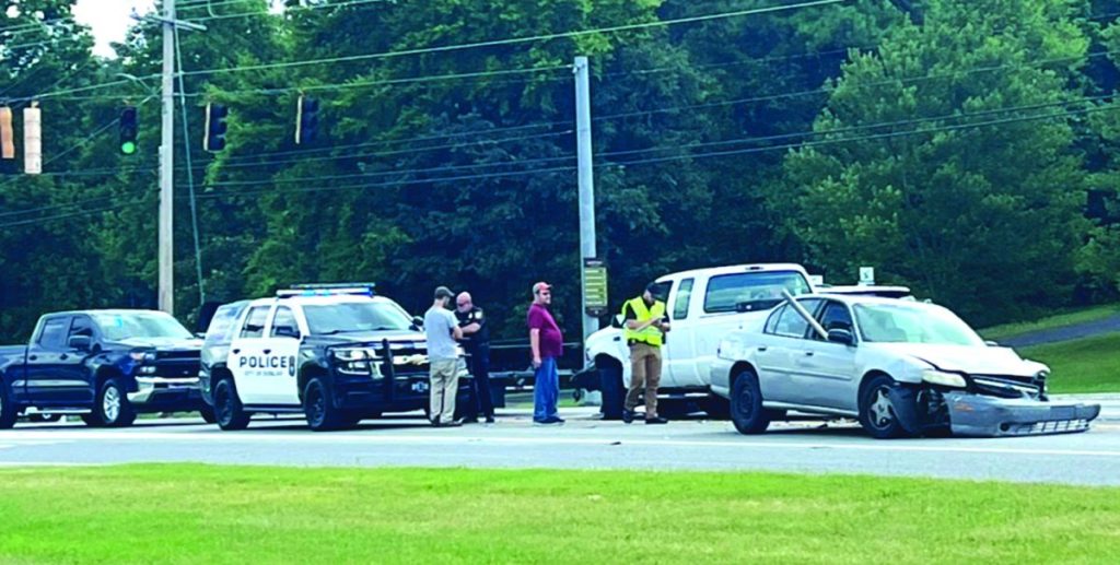 T29 traffic light wreck